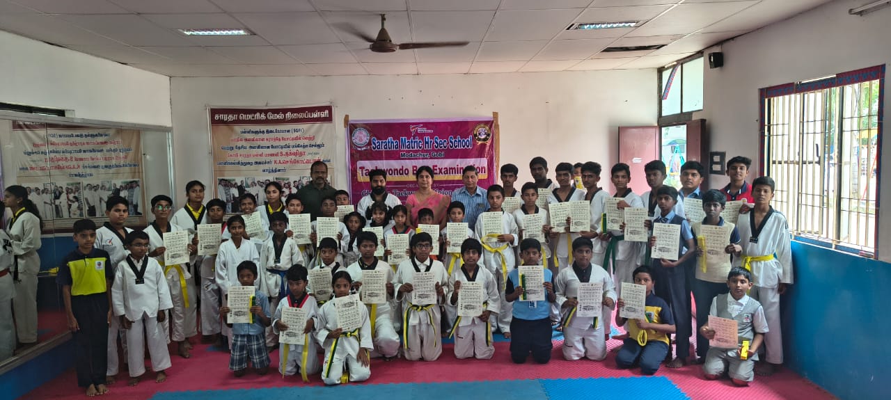 கோபி சாரதா மெட்ரிக் மேல்நிலைப் பள்ளியில் டேக்குவாண்டோ (கொரியன் கராத்தே) தேர்வு போட்டி - படம் 3